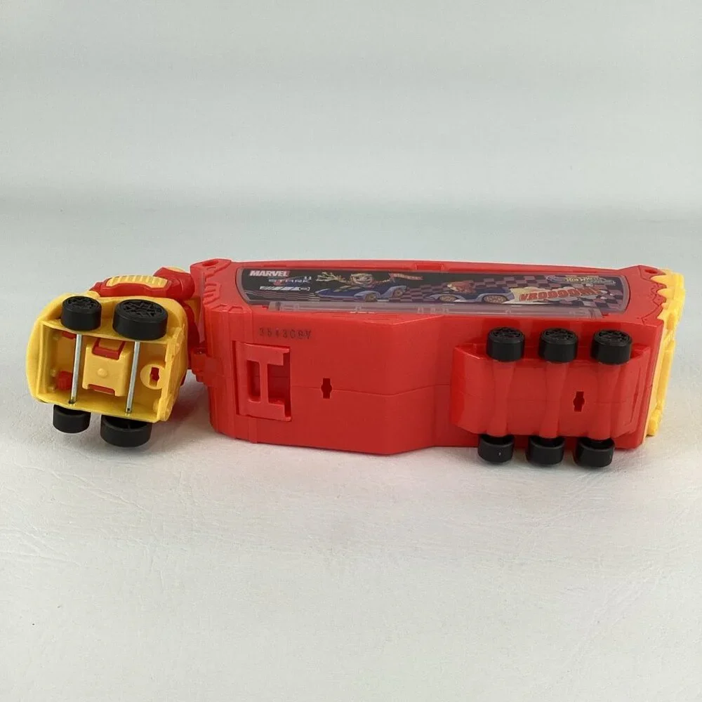 Hot Wheels RacerVerse Marvel Hulkbuster Hauler Stark Iron Man Vehicle Mattel